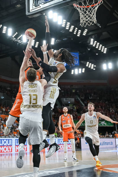 他们则展现 他们则展现