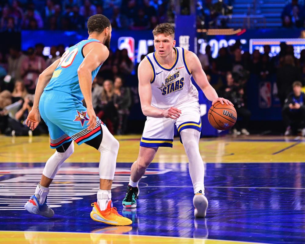 主教练在训 主教练在训